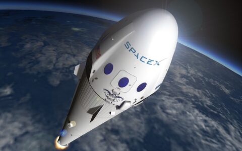 SpaceX赢得2.9亿美元军方合同